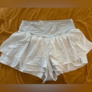 Aerie White Ruffle Shorts